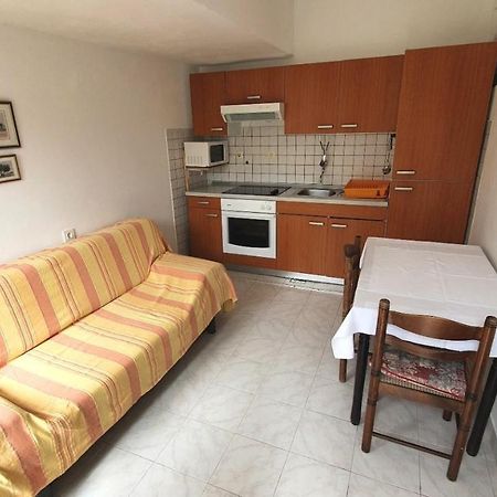 Banjol Apartments Dora מראה חיצוני תמונה