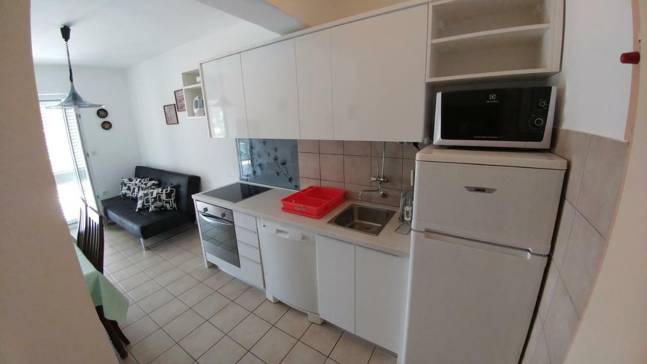 Banjol Apartments Dora מראה חיצוני תמונה