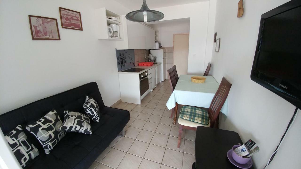 Banjol Apartments Dora מראה חיצוני תמונה