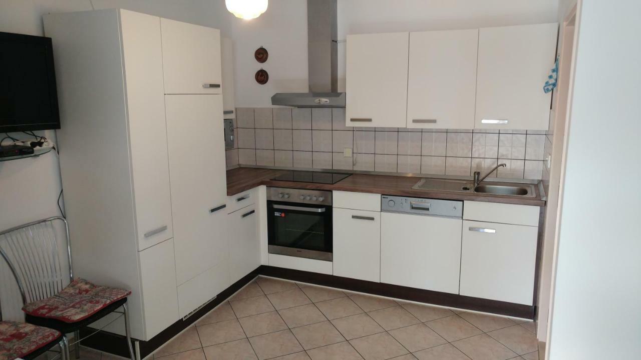 Banjol Apartments Dora מראה חיצוני תמונה