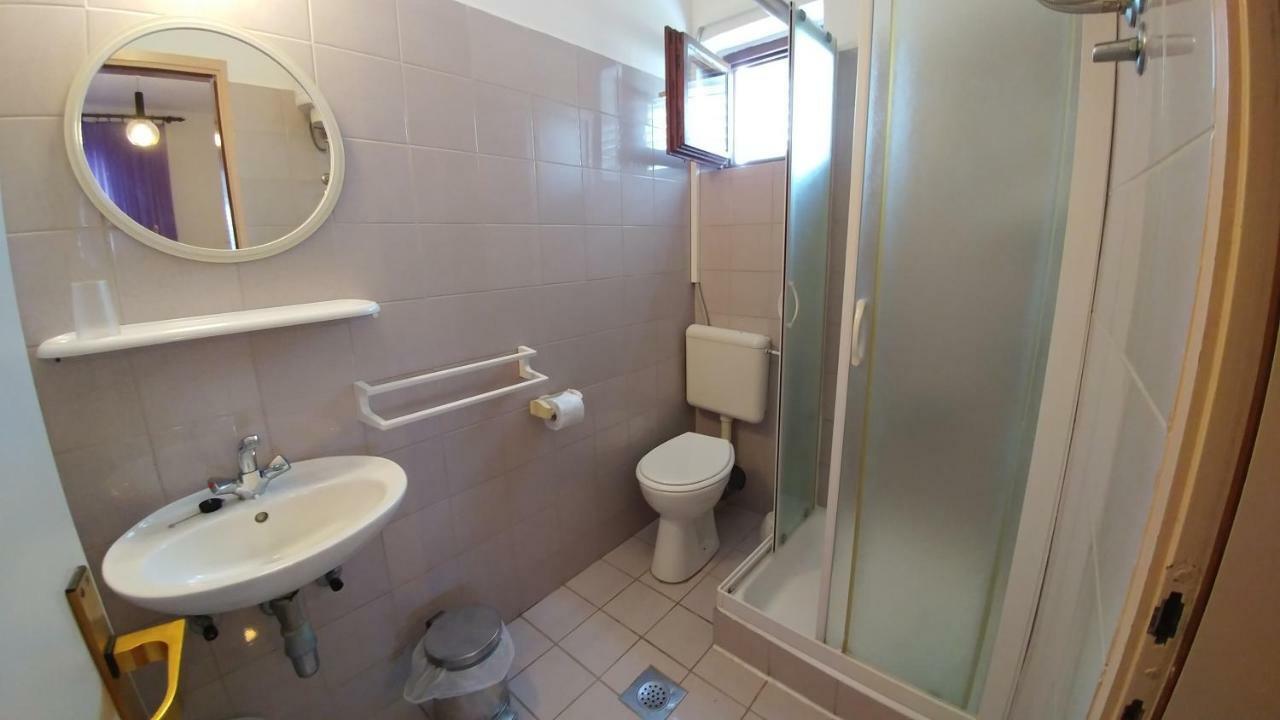 Banjol Apartments Dora מראה חיצוני תמונה
