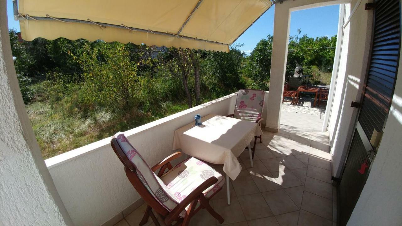 Banjol Apartments Dora מראה חיצוני תמונה