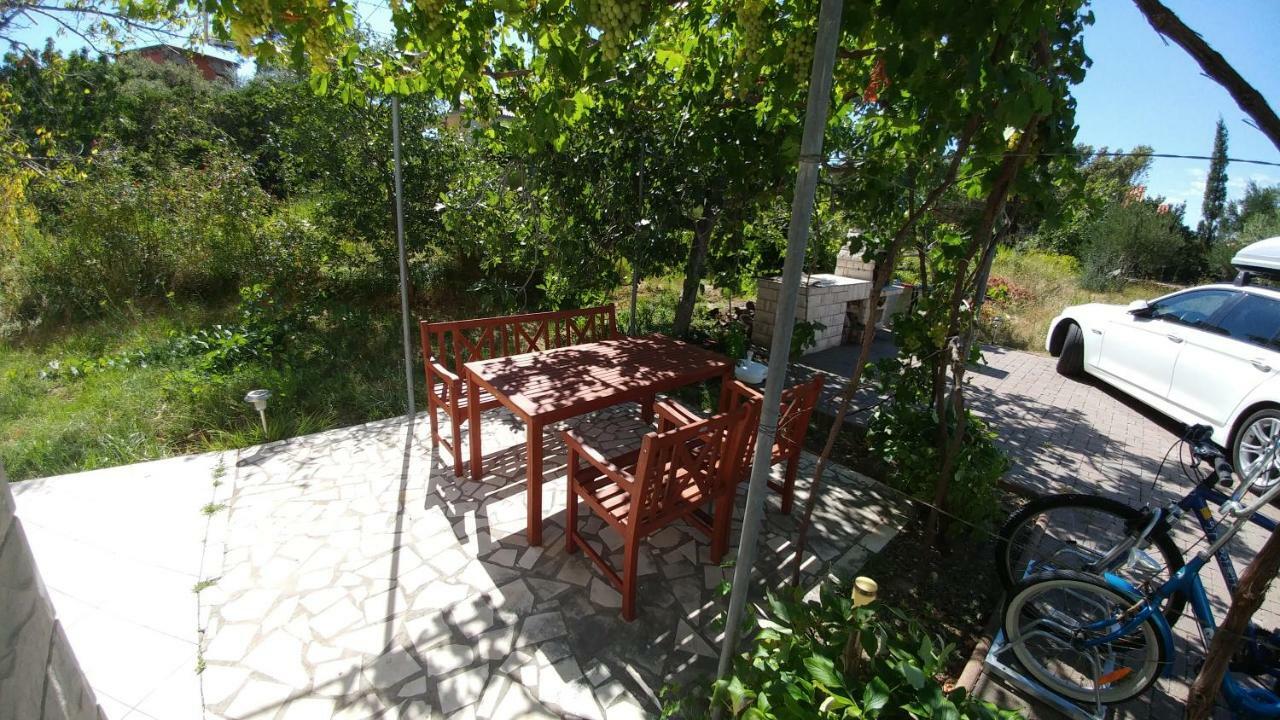Banjol Apartments Dora מראה חיצוני תמונה