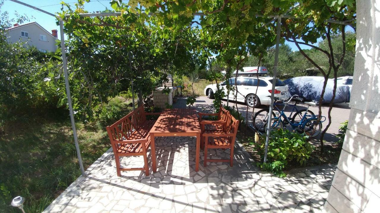 Banjol Apartments Dora מראה חיצוני תמונה