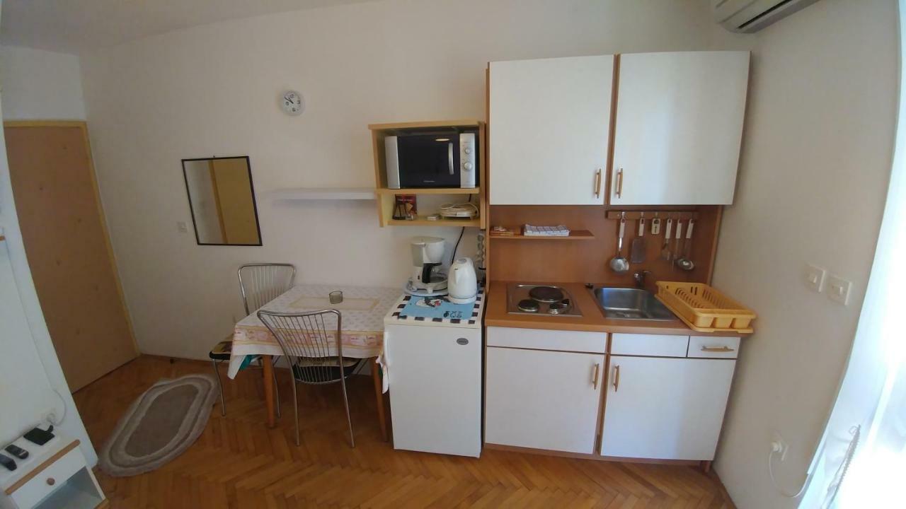 Banjol Apartments Dora מראה חיצוני תמונה